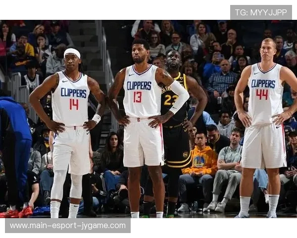 76人队全员奋战，冲击总冠军荣耀，76人冠军阵容